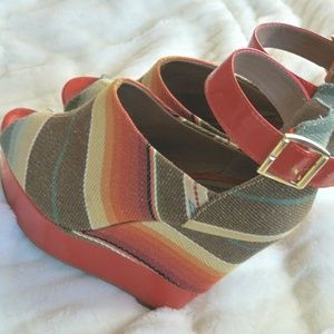 High Heel Wedge Peek Toe Strap Sandle with Stripes
